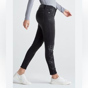 LUCKY BRAND NWT embroidered Ava Super Skinny mid rise denim jeans womens size 24